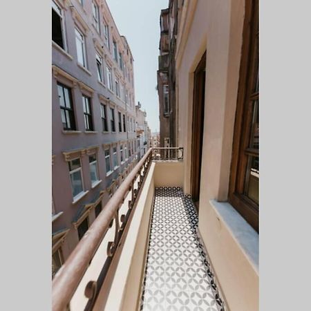Galadoo Suites 3Rd Floor Istanbul Bagian luar foto